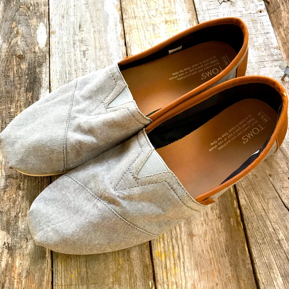 🎁TOMS 9.5 & 10